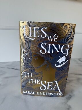 Illumicrate Lies We Sing to the Sea